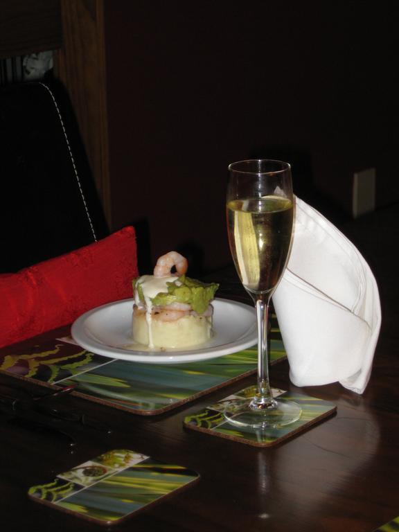 Twin Waters Lodge Collingwood Eksteriør billede